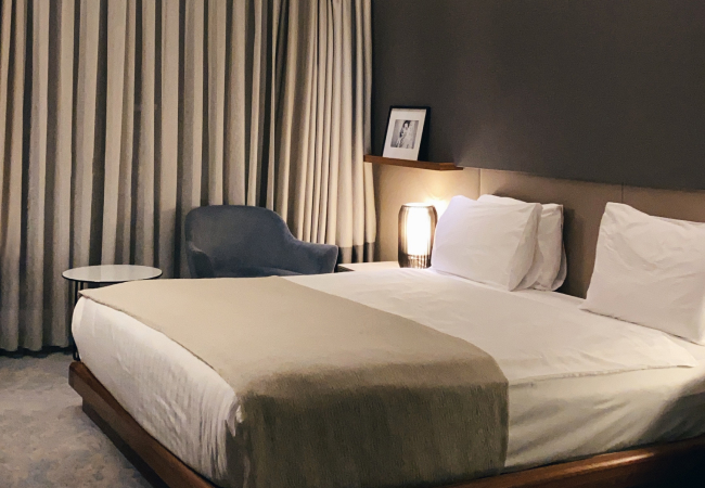 room 05.jpg